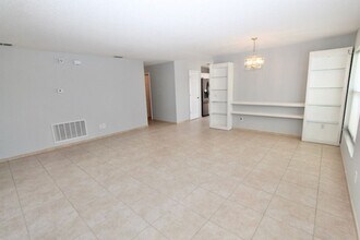 1141 Seneca Falls Dr in Orlando, FL - Building Photo - Building Photo
