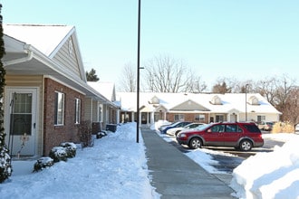 Clinton Street Place - Senior Living in Grand Ledge, MI - Building Photo - Building Photo