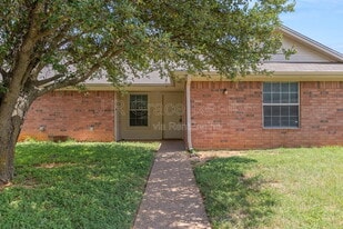 10217 Hyacinth Ln in Waco, TX - Building Photo