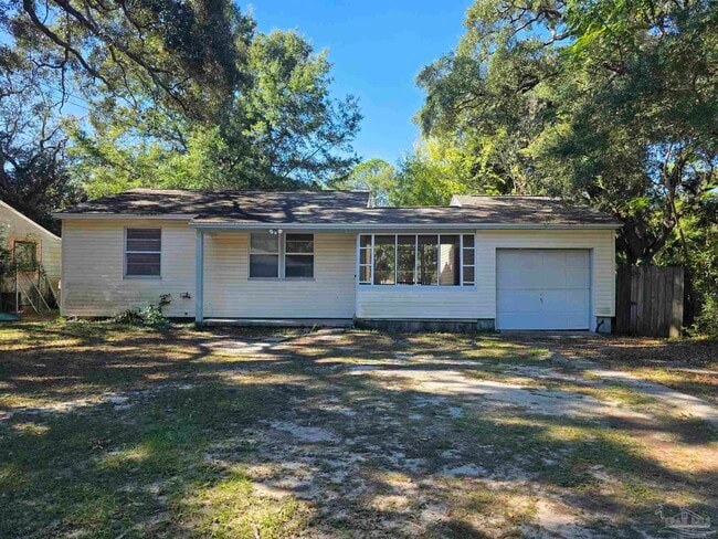 property at 35 Kennington Dr