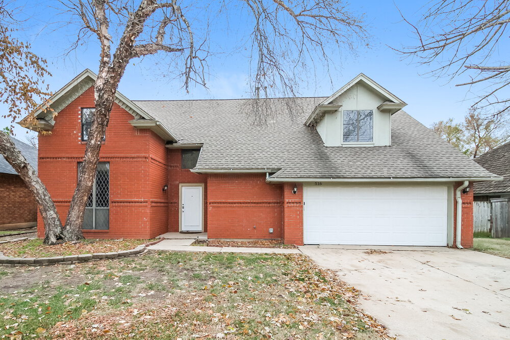 516 NW 167th St in Edmond, OK - Building Photo