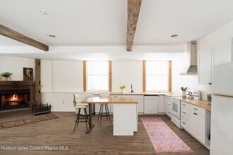 56 Willowdale Farm Rd in Hollowville, NY - Building Photo - Building Photo