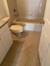 208 Belmont Ln in North Lauderdale, FL - Building Photo - Building Photo