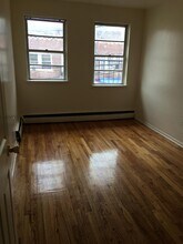 241 Weequahic Ave-Unit -C 243-2 in Newark, NJ - Building Photo - Building Photo