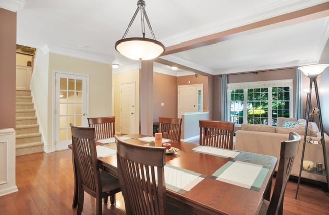 property at 8 Hancock Ct