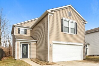 8840 Hosta Way in Indianapolis, IN - Building Photo - Building Photo
