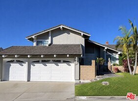 13226 La Quinta St in La Mirada, CA - Building Photo