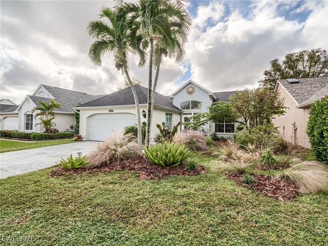 15004 Cloverdale Dr in Ft. Myers, FL - Building Photo - Building Photo