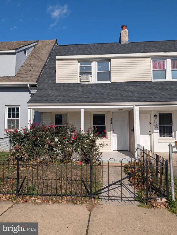 property at 24 W 4th St