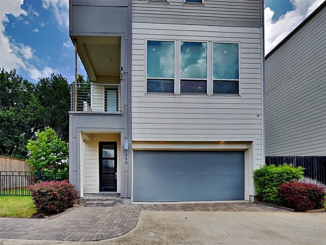 property at 353 Eado Park Cir
