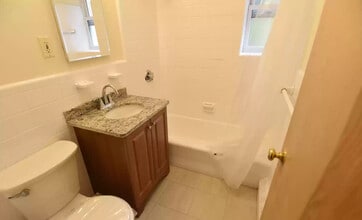 73 Parkman St in Brookline, MA - Building Photo - Building Photo