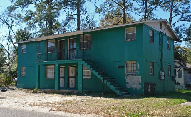 4322 Wilson St in Jacksonville, FL - Foto de edificio - Building Photo