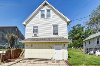 275 Laurence Pky in South Amboy, NJ - Building Photo - Building Photo