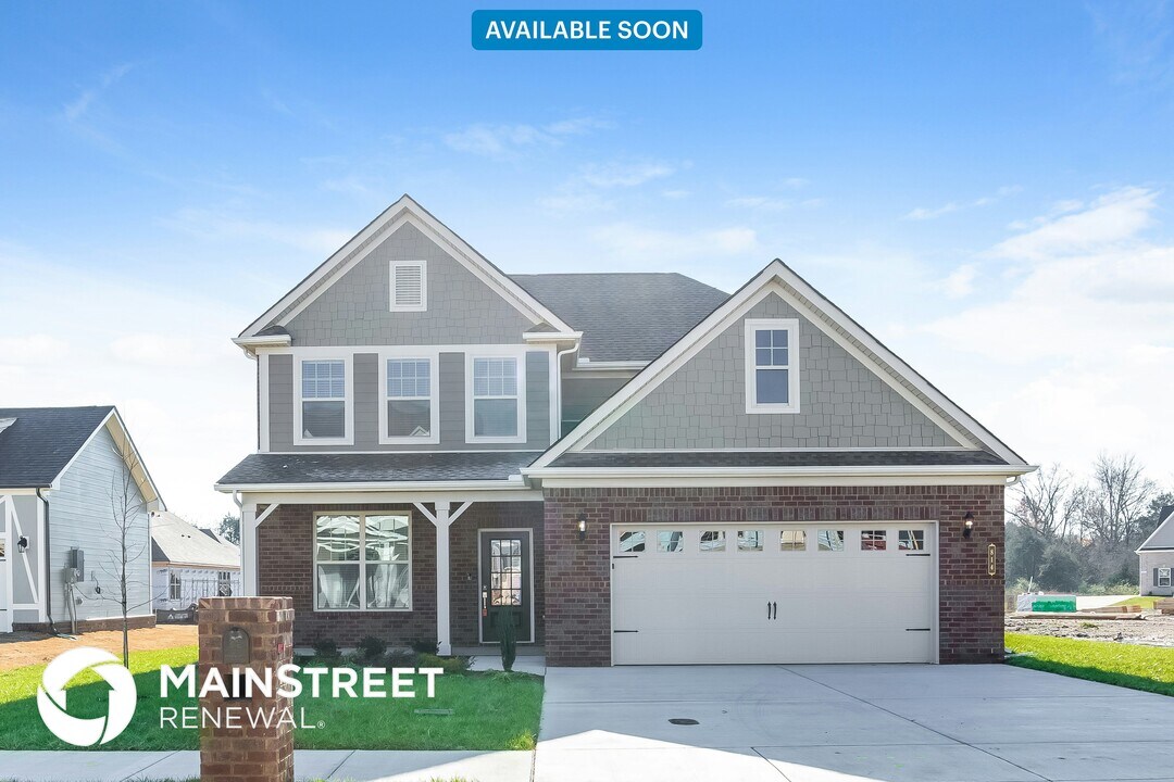 814 Sapphire Dr in Murfreesboro, TN - Building Photo
