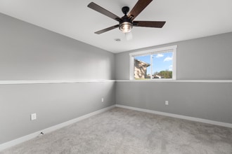 1443 Glenn Pl in Eau Claire, WI - Building Photo - Building Photo