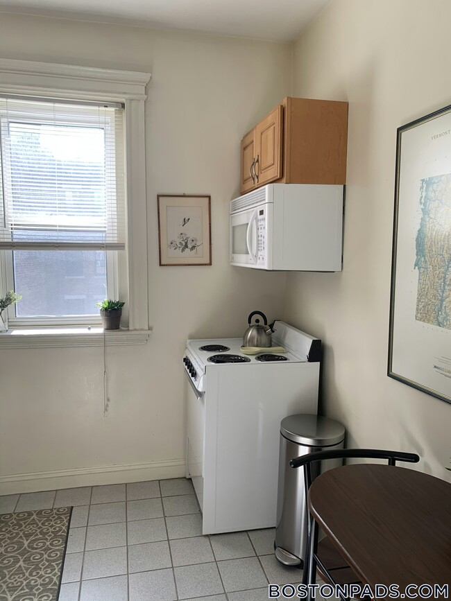106 Queensberry St in Boston, MA - Building Photo - Building Photo