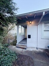 715 N Forest St in Bellingham, WA - Building Photo - Building Photo