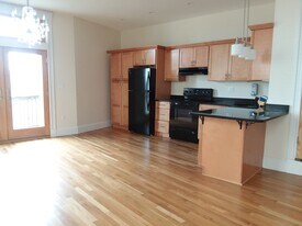 144 Calumet St, Unit A in Boston, MA - Building Photo