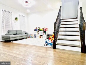 25172 Fluvial Terrace in Aldie, VA - Building Photo - Building Photo