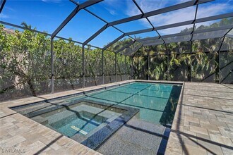 13577 Mandarin Cir in Naples, FL - Building Photo - Building Photo