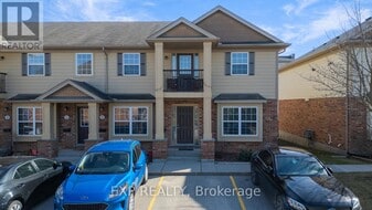3320 Meadowgate Blvd in London, ON - Building Photo