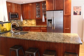 1302 Waring Ave in Bronx, NY - Building Photo - Building Photo
