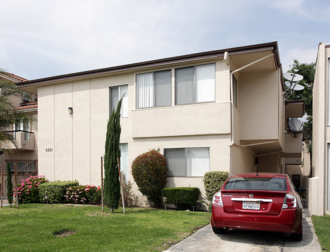 329 Milford St in Glendale, CA - Foto de edificio - Building Photo