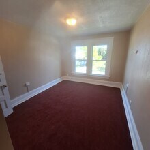 2282 E 100th St in Cleveland, OH - Building Photo - Building Photo
