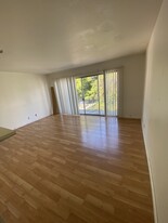 2533 Hillegass Ave, Unit 101