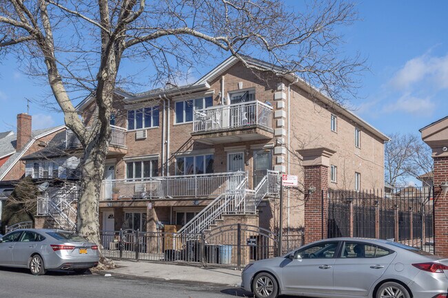 2155 80th St in Brooklyn, NY - Foto de edificio - Building Photo