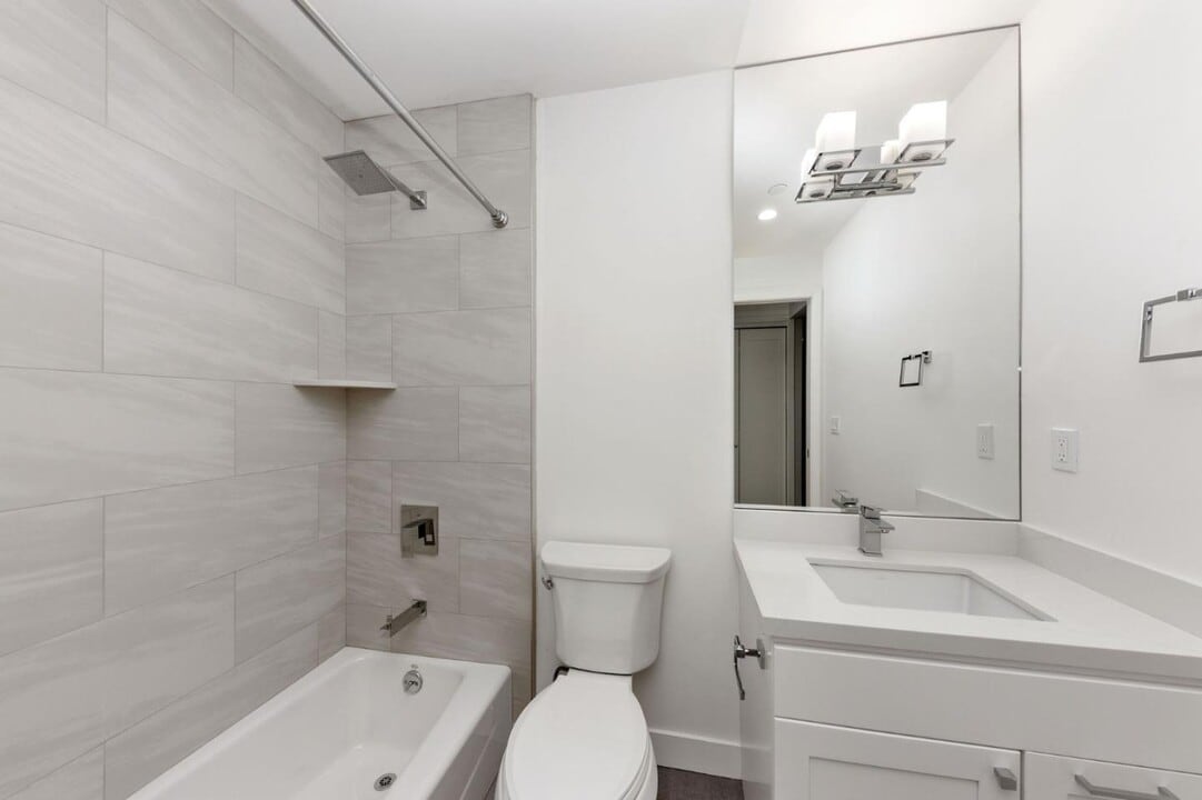 30 Hermosa Ave in Millbrae, CA - Building Photo