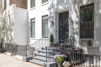 505 E 84th St in New York, NY - Building Photo - Building Photo