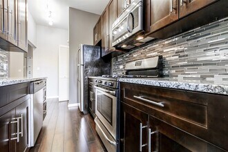 1659 N Halsted St in Chicago, IL - Building Photo - Building Photo