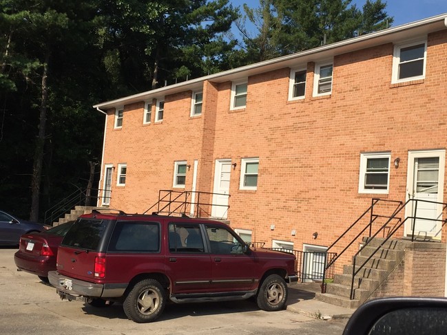 Shenandoah Heights Apartments in Waynesboro, VA - Building Photo - Building Photo