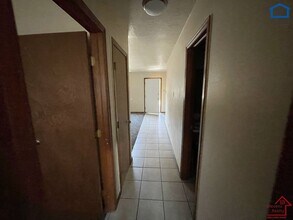 1912 SW D Ave in Lawton, OK - Foto de edificio - Building Photo