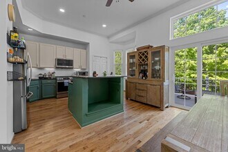 21622 Monmouth Terrace in Ashburn, VA - Building Photo - Building Photo