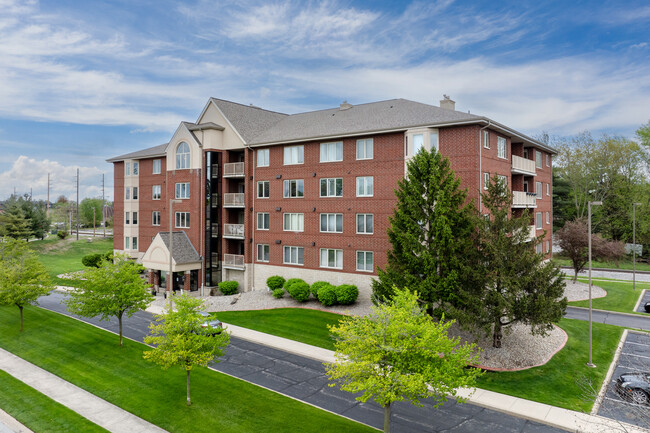 Renaissance Condominiums in Munster, IN - Building Photo - Building Photo