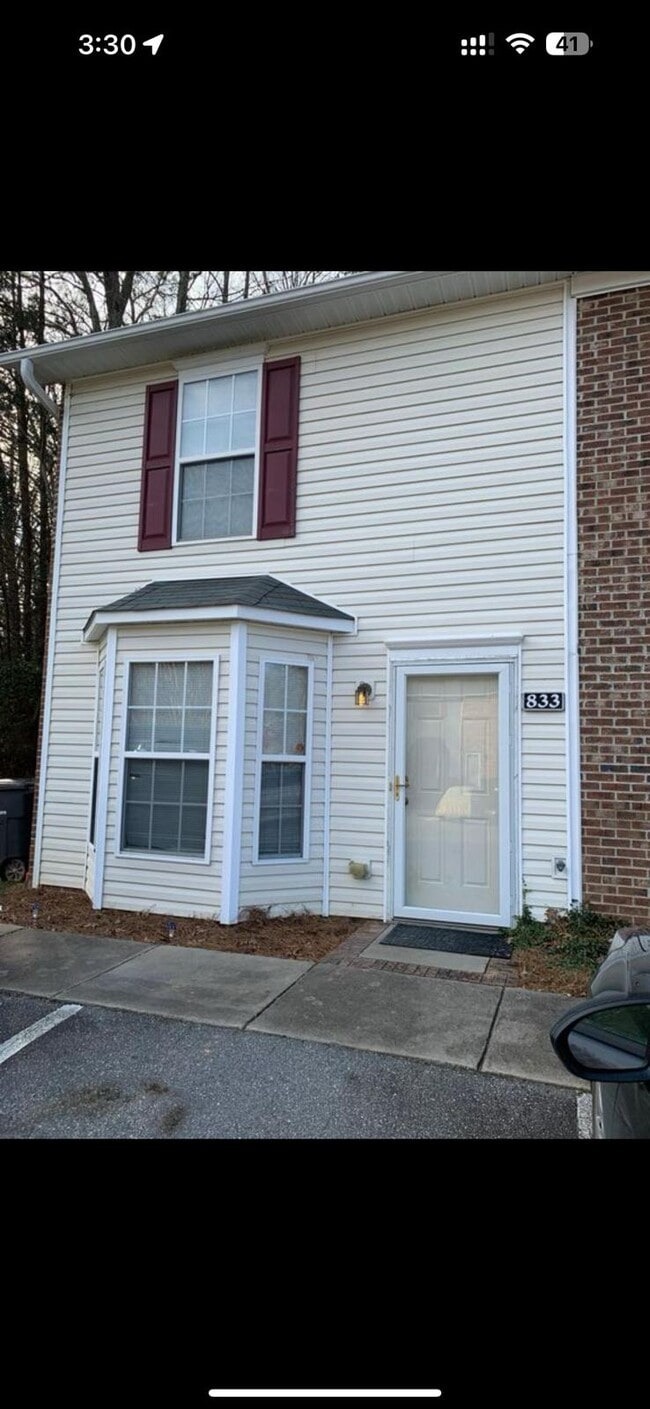 property at 833 Brickwood Ct