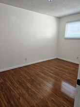 4420 W 169th St, Unit lanwdale in Lawndale, CA - Building Photo - Building Photo