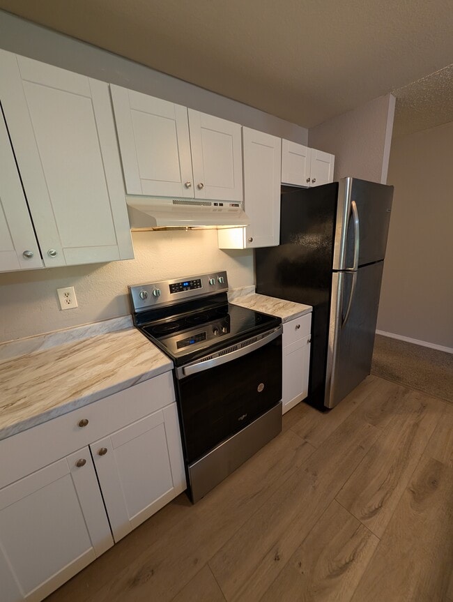 17431 Ambaum Blvd S, Unit C38 in Seattle, WA - Foto de edificio - Building Photo