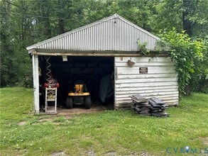 1434 Hockett Rd in Manakin Sabot, VA - Building Photo - Building Photo