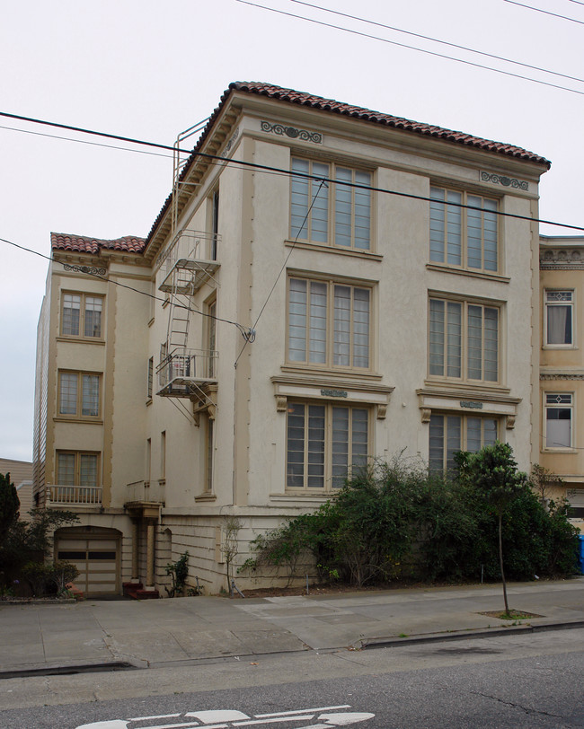 7615 Geary Blvd in San Francisco, CA - Building Photo - Building Photo