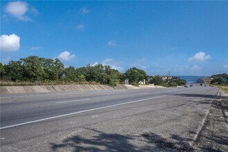 3817 Ranch to Market Rd 620 in Austin, TX - Building Photo - Building Photo