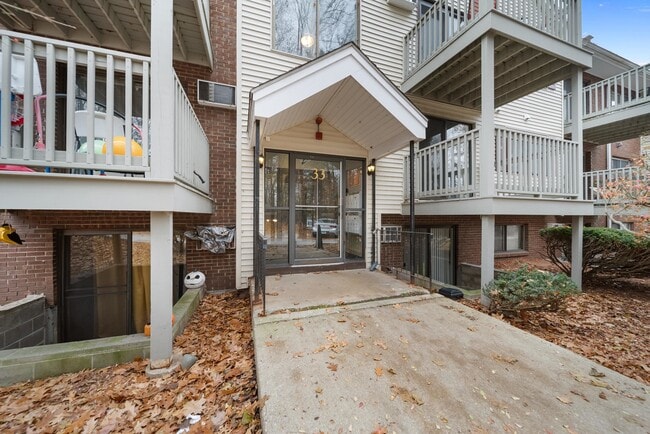 property at 33 Andrew St