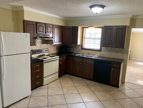 3317 31st St in Lubbock, TX - Building Photo - Building Photo