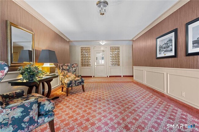 869 Farmington Ave in West Hartford, CT - Building Photo - Building Photo