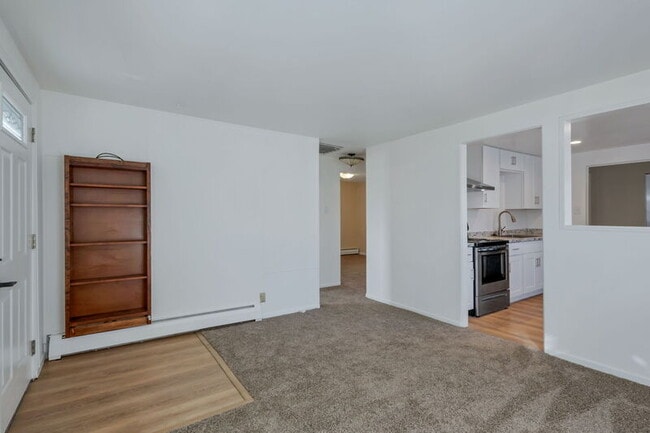 6855 Reno Dr in Arvada, CO - Building Photo - Building Photo