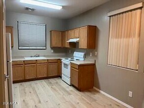 1961 E Oxford Ln in Gilbert, AZ - Building Photo - Building Photo