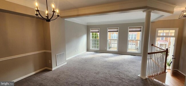 property at 43148 Crosswind Terrace