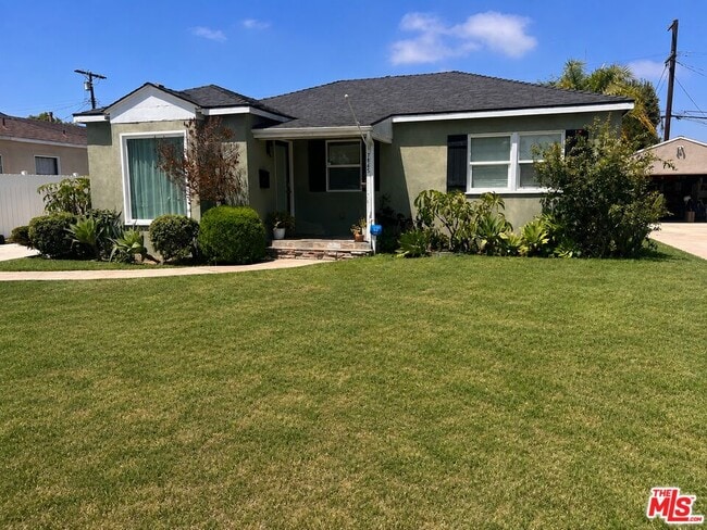 property at 7865 Bleriot Ave